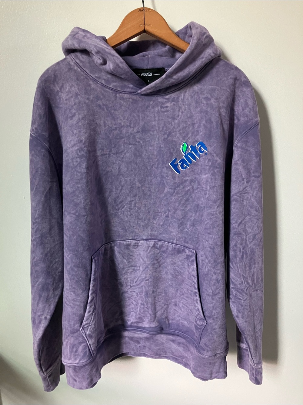 Coca-Cola Fanta Purple Pullover Graphic Hoodie 100% Cotton - Size L unisex